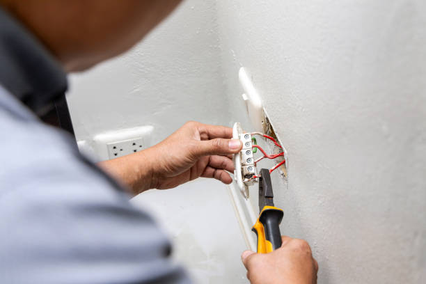 Best Electrical Troubleshooting Services  in Emeryville, CA